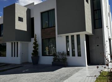 Casa de 3 habitaciones, Ocoyoacac · Casas en Venta en Ocoyoacac Edo. Méx. Salida Rápida a Santa Fe.