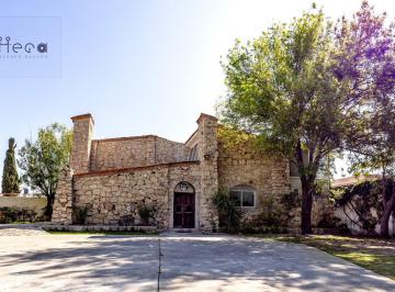 Casa de 6 habitaciones, Corregidora · Casa en Venta - El Pueblito, Corregidora - Queretaro