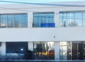 Local comercial · 333m² · 4 Estacionamientos · Local - Temixco Centro