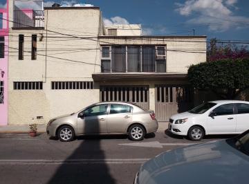 Casa de 6 habitaciones, Tlalnepantla de Baz · Venta Casa $5.38 m Miraflores, Tlalne Em 3nive 6reca 5baños 2autos Jardín Vigilanc