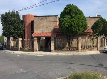 Casa de 4 habitaciones, Monterrey · Casa en Venta Cumbres 3er Sector