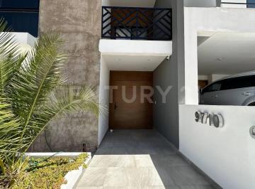 Casa de 3 habitaciones, Chihuahua · Casa en Venta, Asturias, Chihuahua