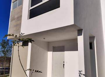 Casa de 3 habitaciones, El Marqués · Casa en Venta Zona Sur a 7 Min de Parque Cimatario 15 Centro Sur Casa de 3 Recamaras Cocina Frontal
