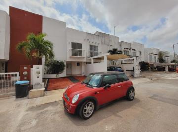 Casa · 123m² · 3 Recámaras · 2 Estacionamientos · Casa en Venta, 3 Recámaras, Av Las Torres, Villa Marino, Cancún.