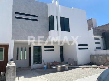 Casa de 3 habitaciones, El Marqués · Venta Casa Zakia Zizana