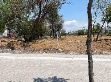 Terreno / Lote · 644m² · Exclusivo Terreno en El Campanario, Dentro del Condominio La Antigua