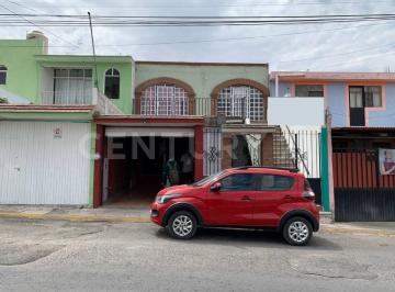 Casa · 209m² · 4 Recámaras · 1 Estacionamiento · Casa en Venta en Lomas de San Juan, San Juan del Río, Querétaro.