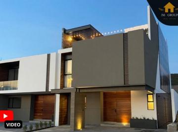 Casa de 4 habitaciones, Querétaro · El Olmo a Boutique con Roof $7,240,000 o Sin Roof $6,190,000