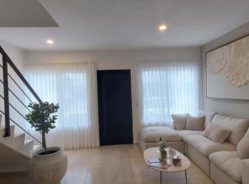 Casa · 93m² · 2 Recámaras · 1 Estacionamiento · Casa en Jardines de Ciudad Mayakoba