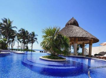 Departamento de 4 habitaciones, Acapulco de Juárez · Acapulco Diamante - Oportunidad $13,500,000. Acceso a Playa - Cel.