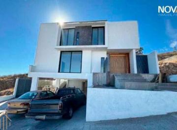 Casa en condominio de 4 habitaciones, Chihuahua · Venta de Casa en Bosques de San Francisco