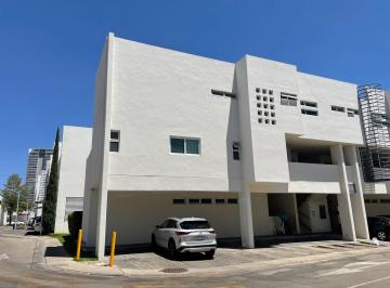 Casa de 3 habitaciones, Guadalajara · Casa en Renta 3 Recámaras, Residencial Chapalita, Guadalajara