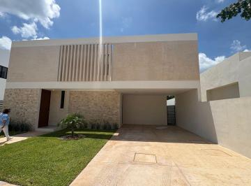 Casa en condominio de 4 habitaciones, Mérida · Casa en Venta en Merida Yucatan Privada Rocio Country Mod 301