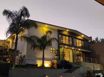 Casa de 6 habitaciones, Alvaro Obregón · Casa en Venta Ó Renta Jardínes del Pedregal Blvd. La Luz