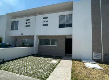 Casa en condominio · 133m² · 3 Recámaras · 2 Estacionamientos · Casa en Condominio en Residencial Santa Fe, San Mateo Atenco