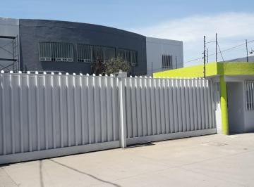 Bodega comercial , Toluca · Nave 1500 m en Parque Lerma, Andenes, Oficinas.