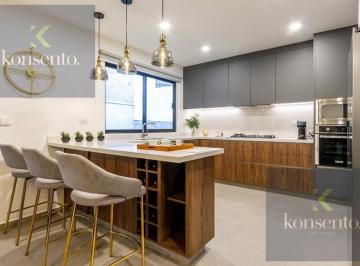 Casa · 219m² · 3 Recámaras · 3 Estacionamientos · Casa en Venta en Fraccionamiento Nuevo Refugio