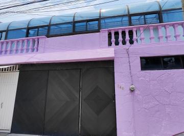 Casa de 3 habitaciones, Iztapalapa · Casa en Venta en Calle Cerrada Col. Sinatel Cerca de Río Churubusco