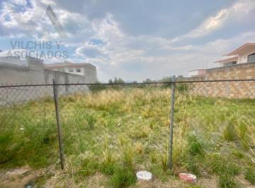 Terreno / Lote · 734m² · Terreno en Venta, en Privada Jinetes, Cacalomacan, Toluca