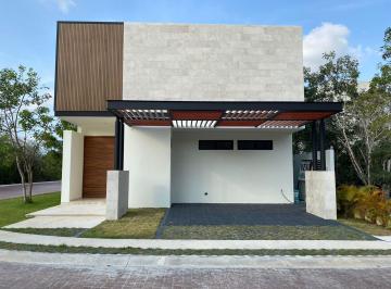 Casa de 4 habitaciones, Benito Juárez · Casa en Venta Cumbres