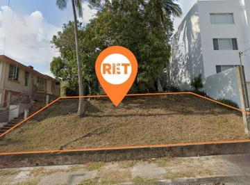 Terreno / Lote · 450m² · Terreno en Col. Petrolera