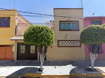 Casa de 4 habitaciones, Gustavo A. Madero · Casa en Remate en Col. Estrella Gustavo A. Madero