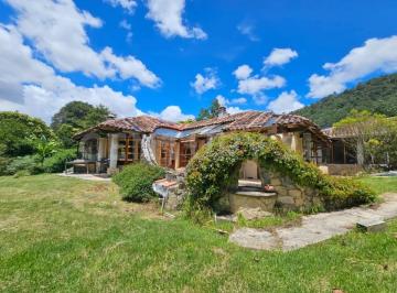 Casa · 257m² · 5 Recámaras · 2 Estacionamientos · Casa en Venta, Corral de Piedra, San Cristobal de Las Casas