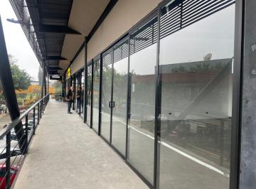 Local en centro comercial , Xalapa · Local en Renta en Exitosa Plaza Comercial en Blvd Lázaro Cárdenas en Xalapa