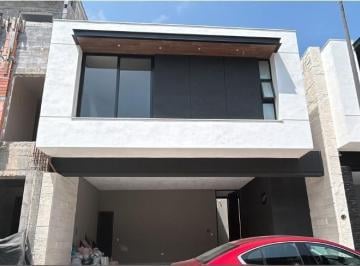 Casa · 276m² · 3 Recámaras · 2 Estacionamientos · Casa en Brisas del Vergel
