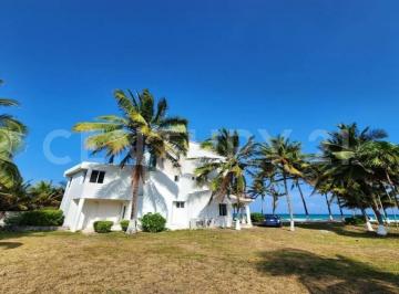 Terreno / Lote · 600m² · 4 Recámaras · Terreno en Venta, Frente Al Mar Playa del Secreto, Playa del Carmen