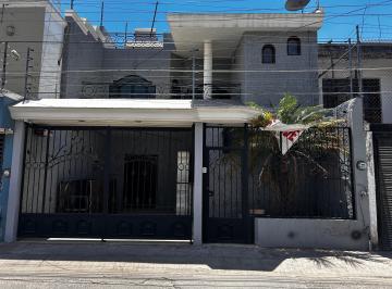 Casa de 4 habitaciones, San Pedro Tlaquepaque · Casa en Venta, Rec en Pb, Residencial Revolución, Tlaquepaque, Jalisco