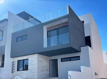 Casa · 257m² · 5 Recámaras · 2 Estacionamientos · Casa en Venta en Jade Sur Zibatá, El Marquez, Queretaro.