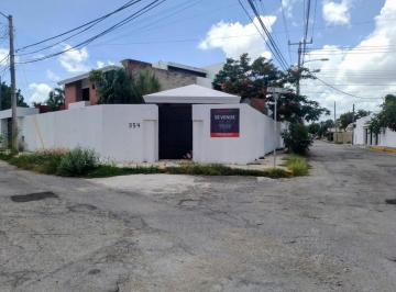Casa de 4 habitaciones, Mérida · Casa en Venta en Colonia Campestre