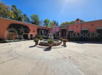 Casa de 6 habitaciones, Tequisquiapan · Casa en Venta Tequisquiapan, Querétaro