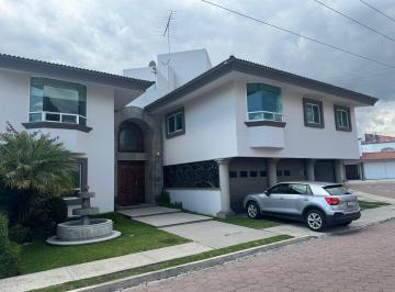 Casa de 4 habitaciones, San Pedro Cholula · Casa en Venta Recta a Cholula El Campanario Cerca Periférico