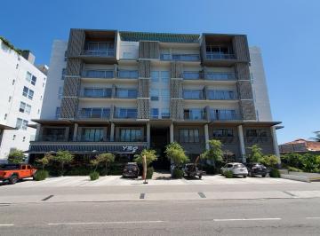 Departamento · 148m² · 2 Recámaras · 1 Estacionamiento · Venta Condo Departamento Moderno Rooftop Alberca Amenidades Nuevo Vallarta Seguridad 24/7 Cerca a P
