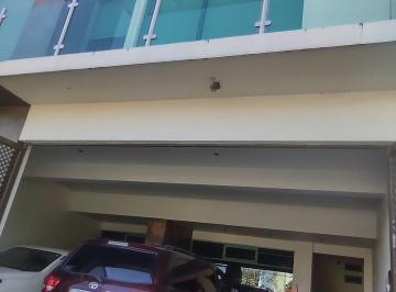 Casa de 4 habitaciones, León · Casa en Venta en Panorama