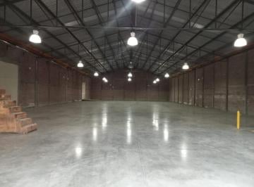 Local comercial · 1000m² · 1 Estacionamiento · Oficina - Asturias