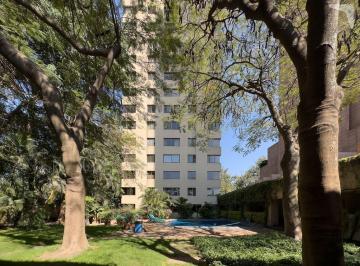 Departamento · 201m² · 3 Recámaras · 3 Estacionamientos · Amplio Departamento en Piso 8, Torre Fairway One con La Mejor Vista Al Campo de Golf del Country Cl