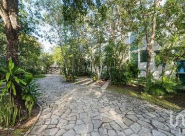 Departamento · 66m² · 1 Recámara · Estudio Tipo Loft en Tulum con Roof Garden en Renta!