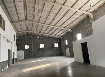 Bodega comercial · 1045m² · 6 Estacionamientos · Bodega Industrial en Renta Santa Catarina