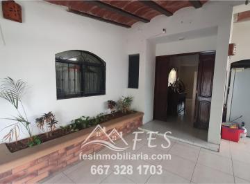 Casa de 4 habitaciones, Culiacán · Casa en Venta en Fracc. Villa Universidad