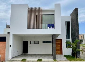 Casa de 3 habitaciones, Alvarado · Casa en Venta en Lomas de La Rioja