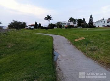 Terreno / Lote · 1270m² · Lote Residencial en Excelente Ubicación Colida con Campo de Golf, El Campanario