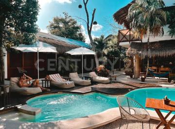 Edificio · 636m² · 10 Recámaras · 10 Estacionamientos · Edificio en Venta en Tulum, Quintana Roo