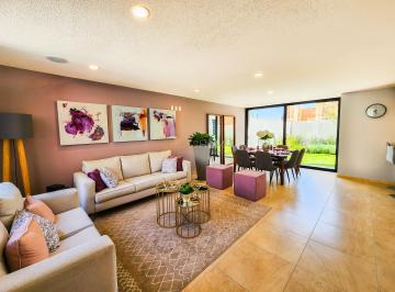 Casa de 3 habitaciones, Querétaro · Casa en Venta en Jurica