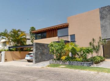 Casa en condominio de 4 habitaciones, Cuernavaca · Residencia Única en Cuernavaca