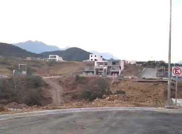 Terreno / Lote · 348m² · Terreno en Venta Carretera Nacional Alamo Sur