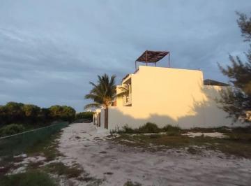 Terreno / Lote · 160m² · Terreno en Venta en Chuburná Puerto