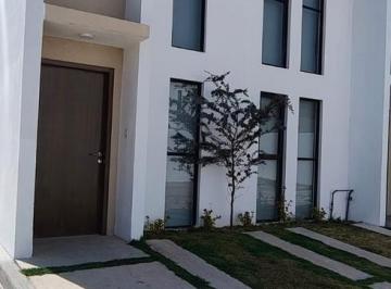 Casa · 109m² · 3 Recámaras · 2 Estacionamientos · Casa en Venta Residencial Margaritas 2
